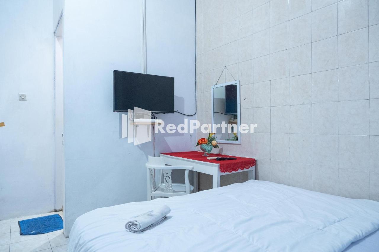 House Of Joy Sopalan Redpartner Hotel Kalasan Exterior foto