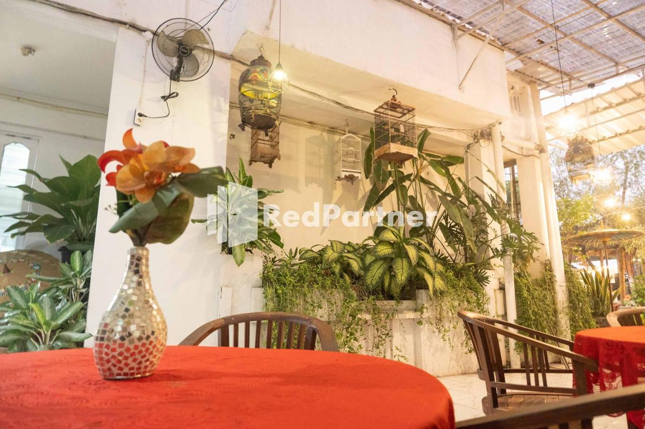 House Of Joy Sopalan Redpartner Hotel Kalasan Exterior foto